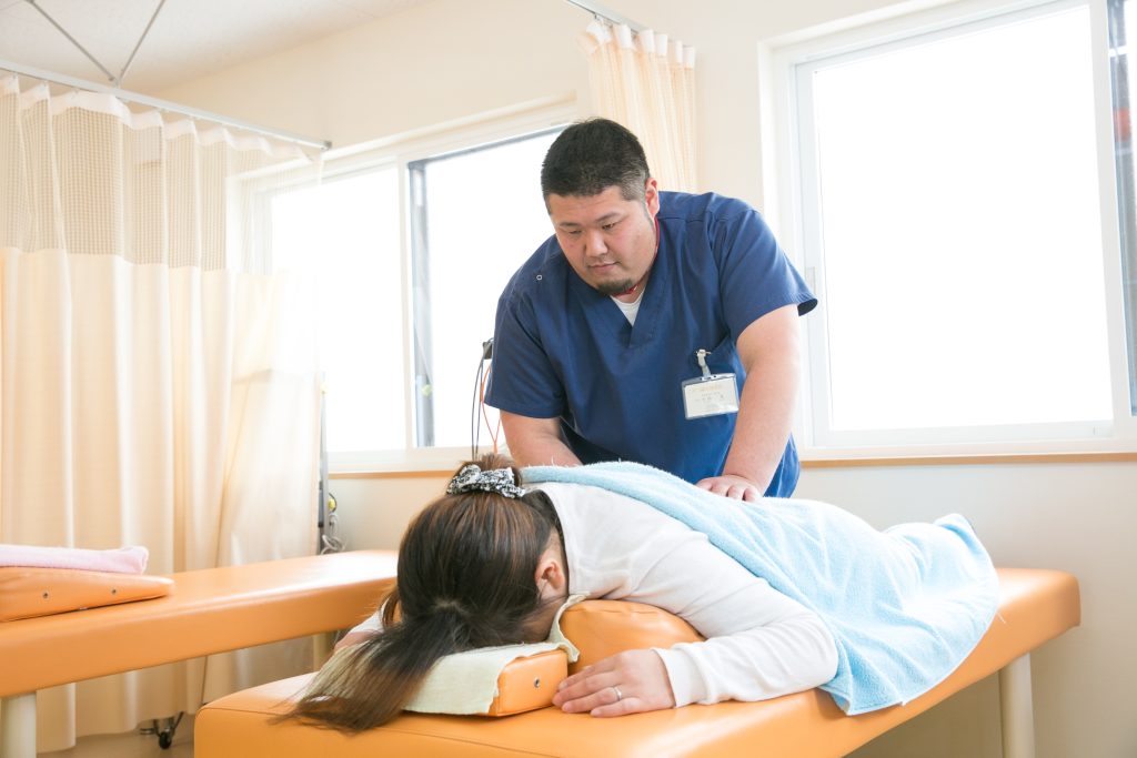 ぎっくり腰注意報発令中！！